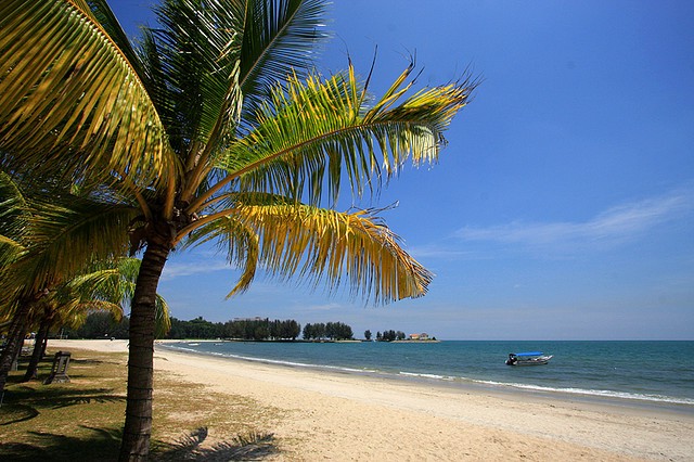 Pemandangan pantai di Port Dickson