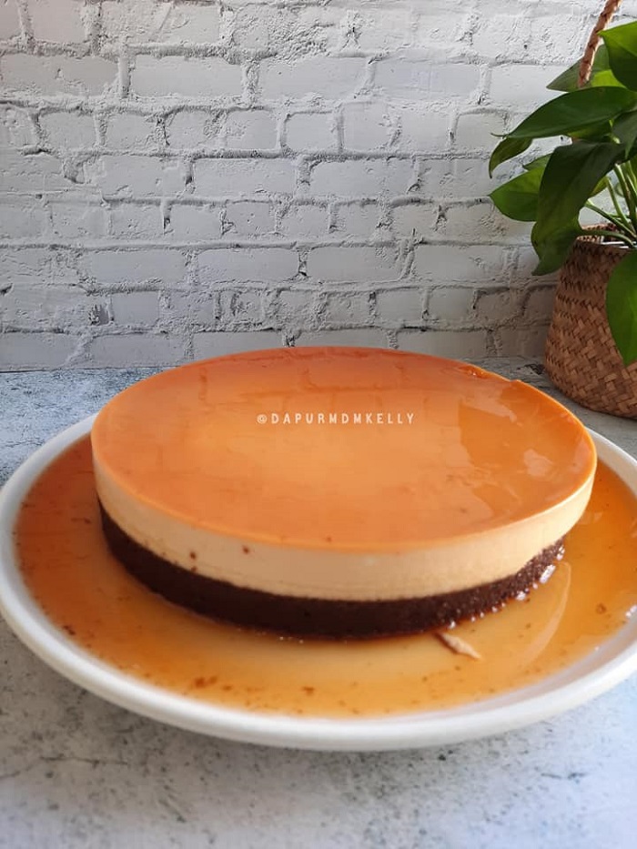 kek coklat puding karamel