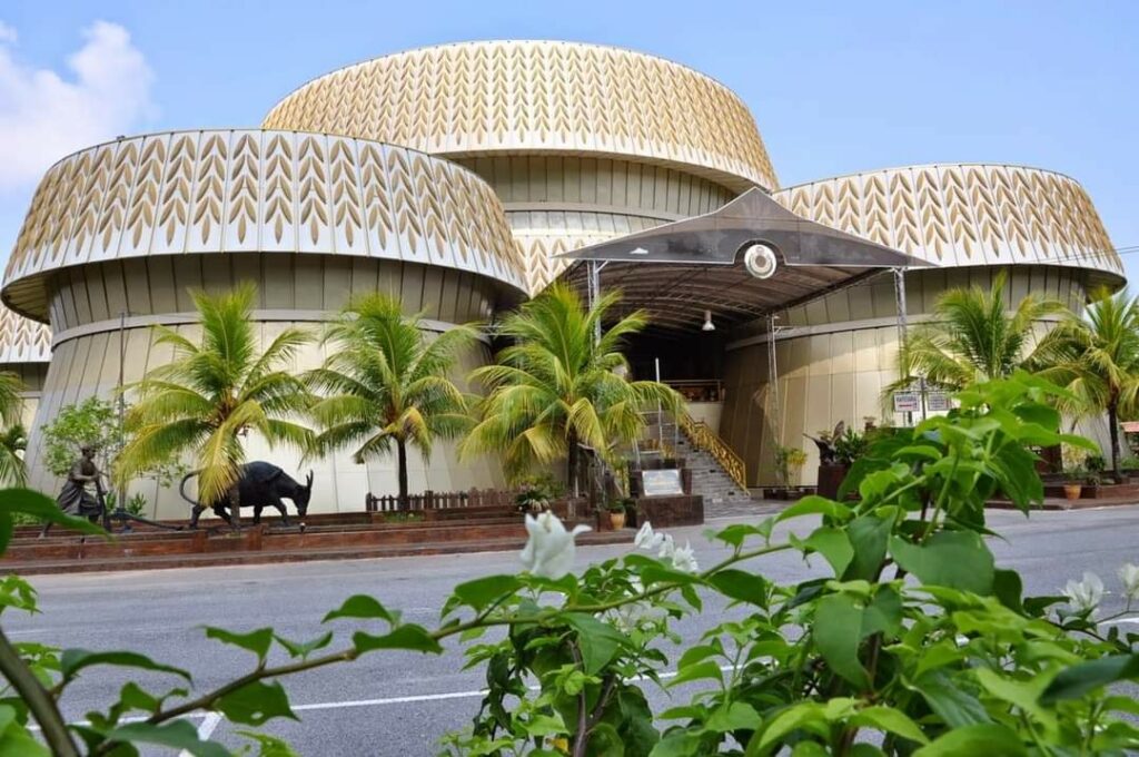 Binaan luar Muzium Padi