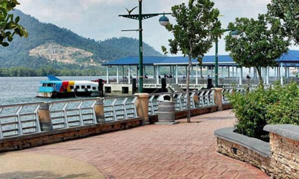 tempat menarik di lumut