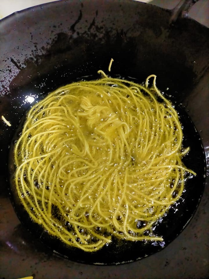 snek omapodi
