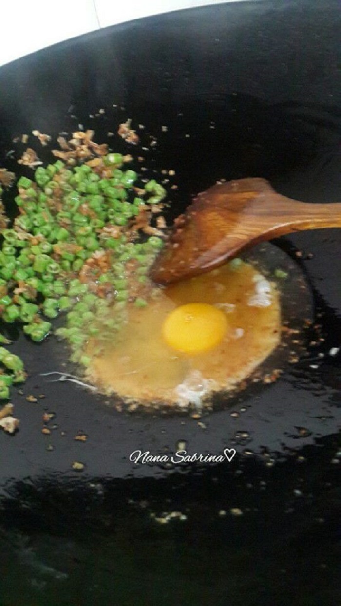 nasi goreng ikan masin