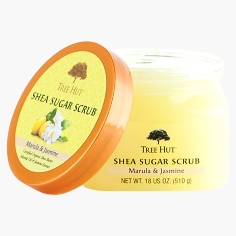 Pelbagai botol dan balang produk scrub badan terbaik untuk kecantikan kulit.