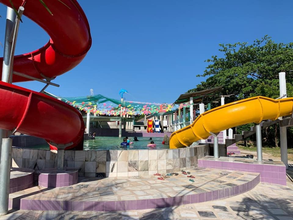 Kolam mandi Awang Bongsu