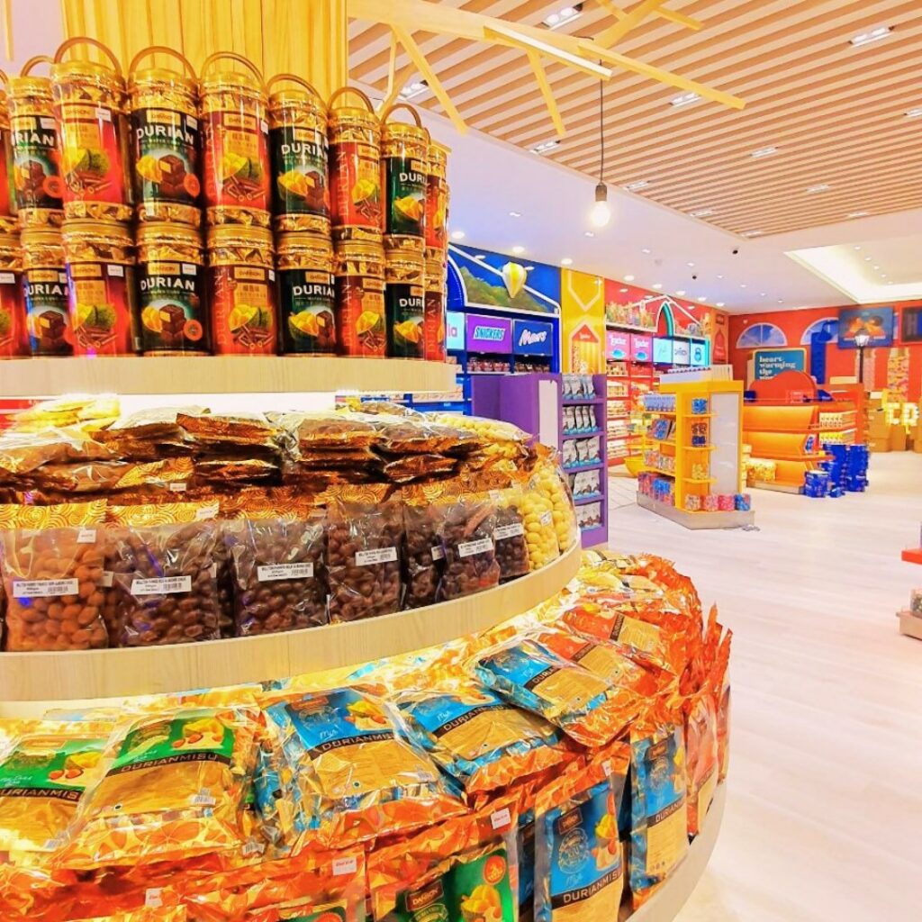 Suasana jualan di Souq Shoppe KL
