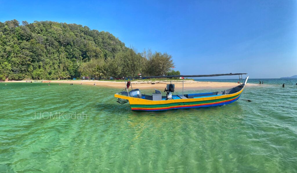 Pantai dan perairan Pulau Songsong