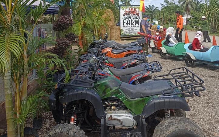 Kawasan ladang Hussin Fauzi Farm