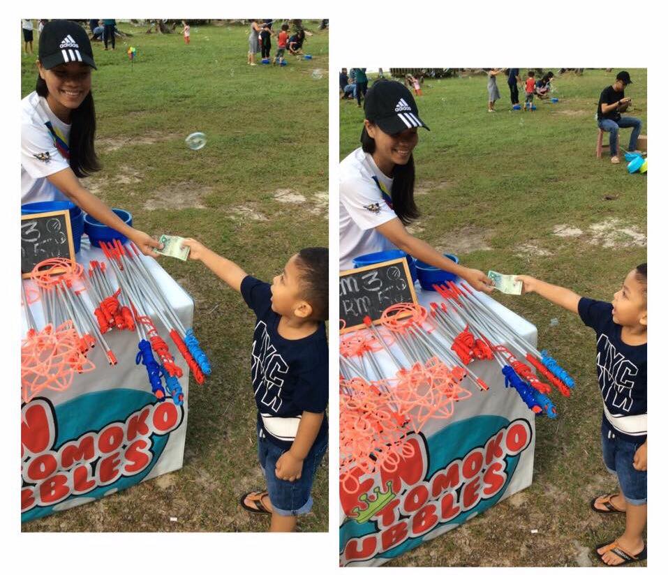 Mainan duit syiling untuk mengajar konsep nilai wang