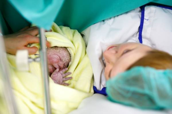 5 Petua Sebelum Menempuhi Pembedahan Caesarean, Boleh Amalkan Bagi Si Ibu Hamil
