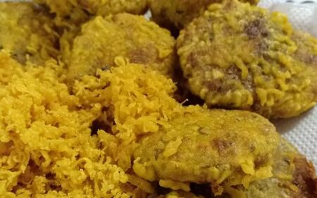 Kastari lembut dengan taburan kismis