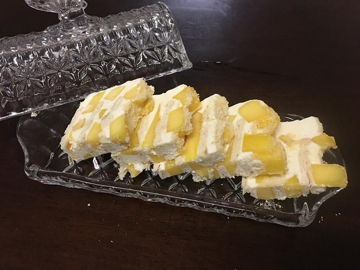 mango float