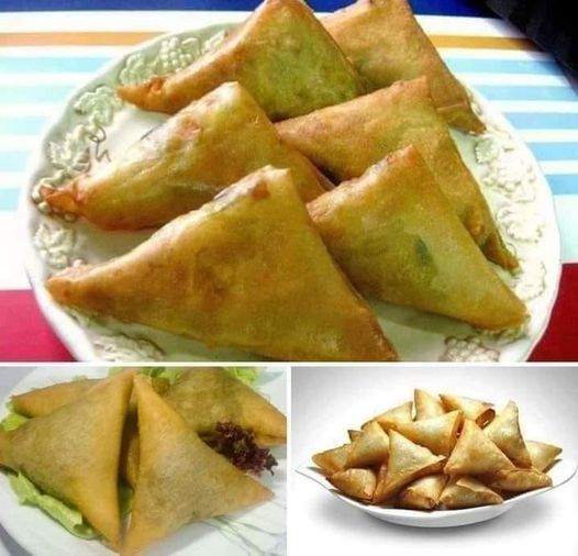 Samosa daging goreng berbentuk segitiga