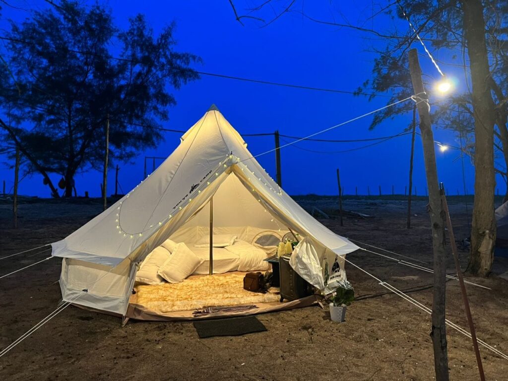 Khemah glamping di Merchang Glamping Park