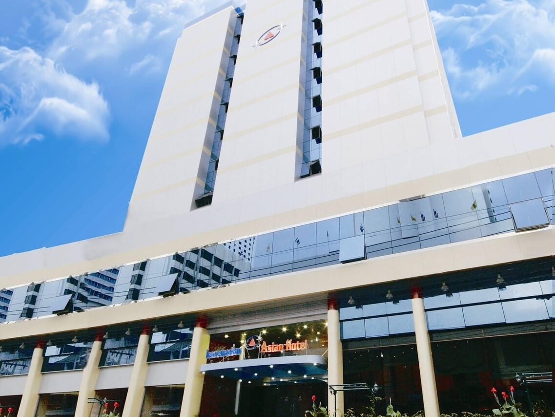 Pemandangan luar Asian Hotel di Hatyai