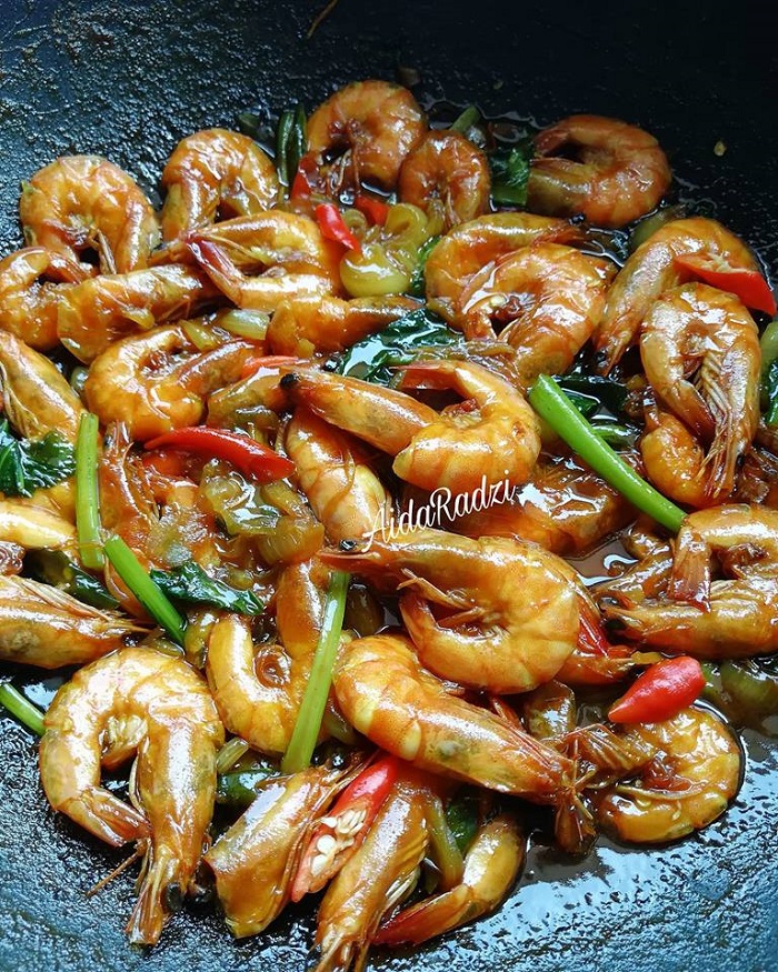 udang goreng kunyit