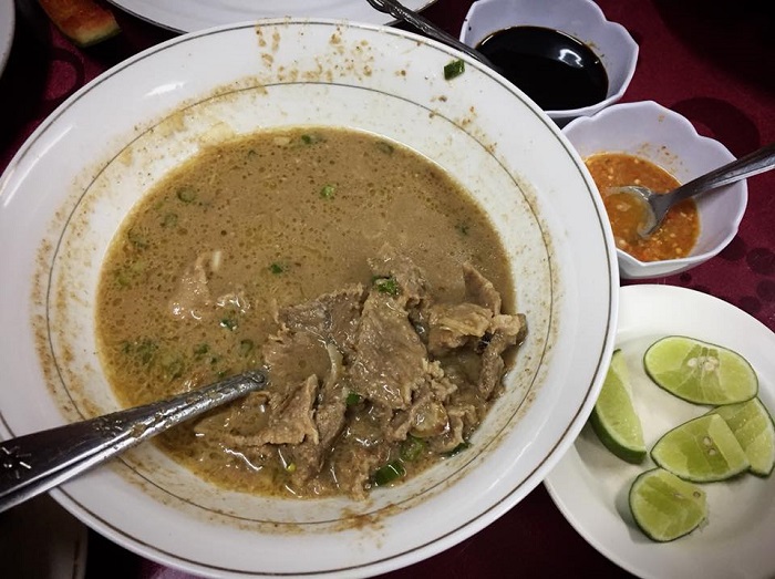soto makassar