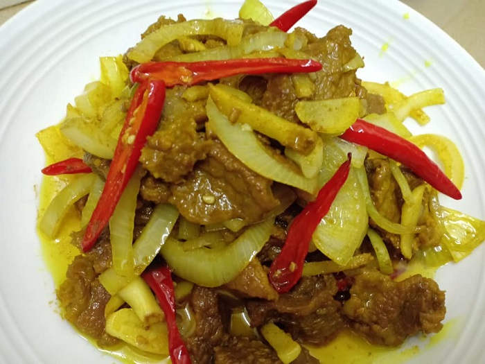 daging goreng kunyit