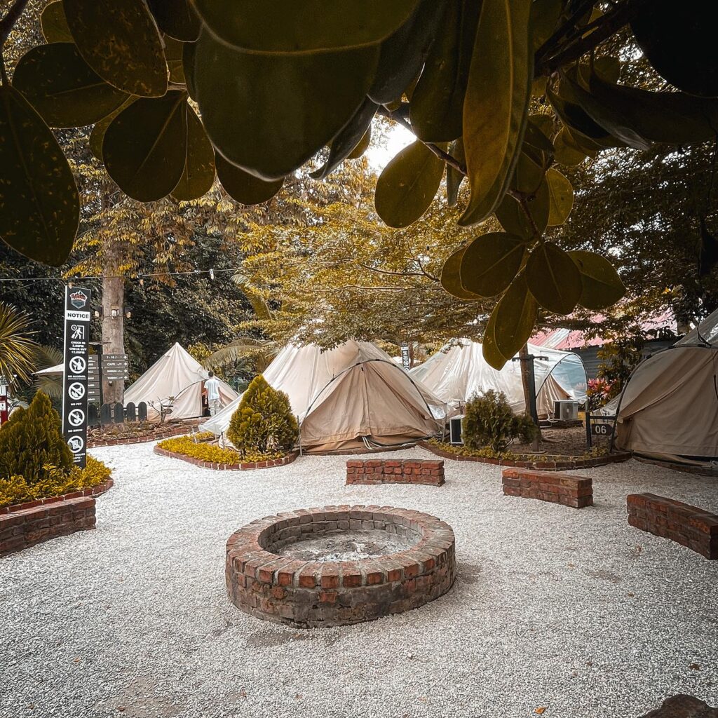 Khemah glamping di Gopeng Glamping Park