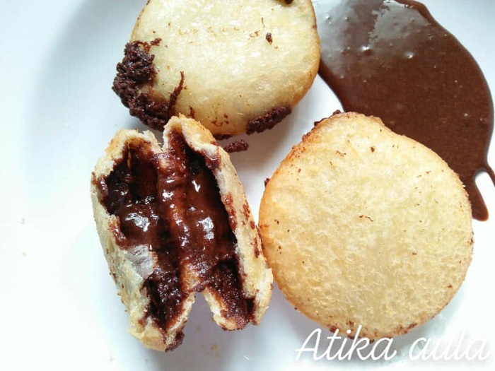 Koleksi pelbagai jenis roti sedap dan kreatif untuk sarapan.