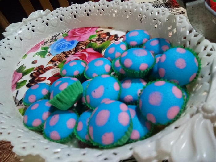 apam polkadot