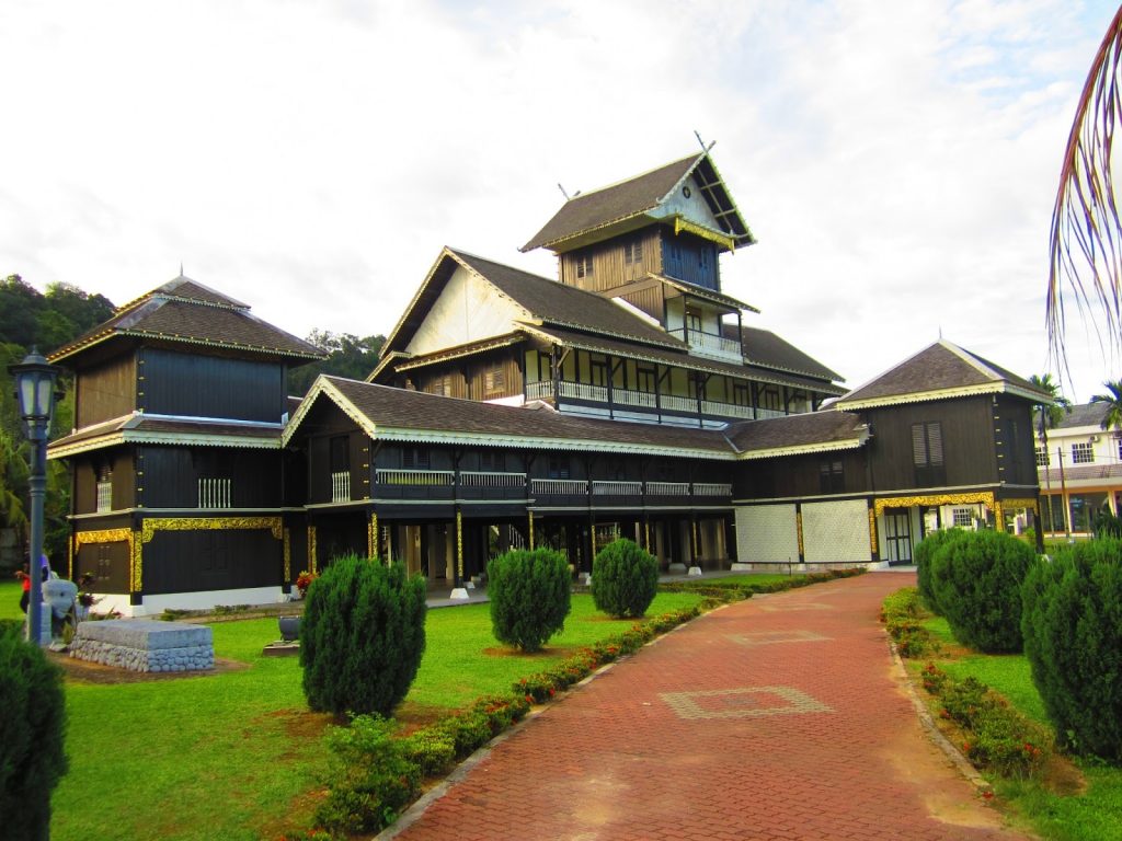 Tempat bersejarah di malaysia