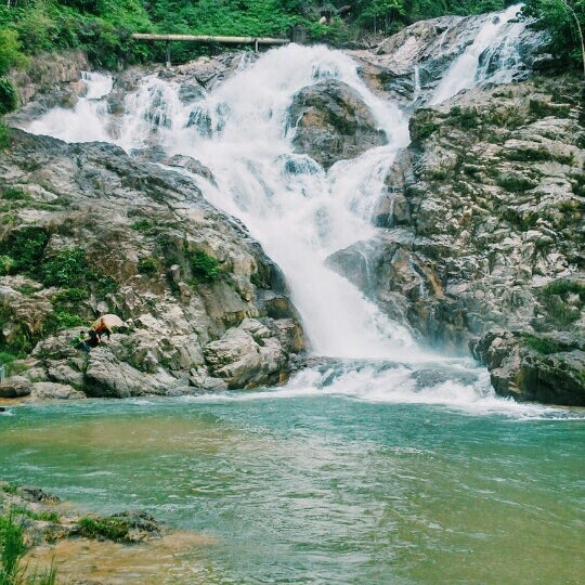 Air terjun Lata Berangin Kelantan