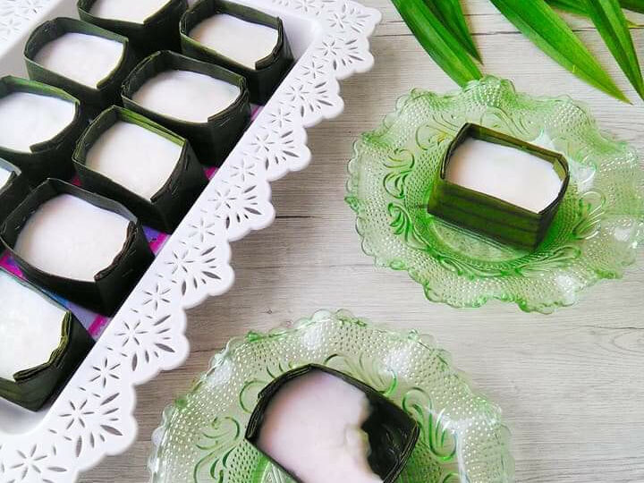 Tepung pelita dalam cawan polisterina