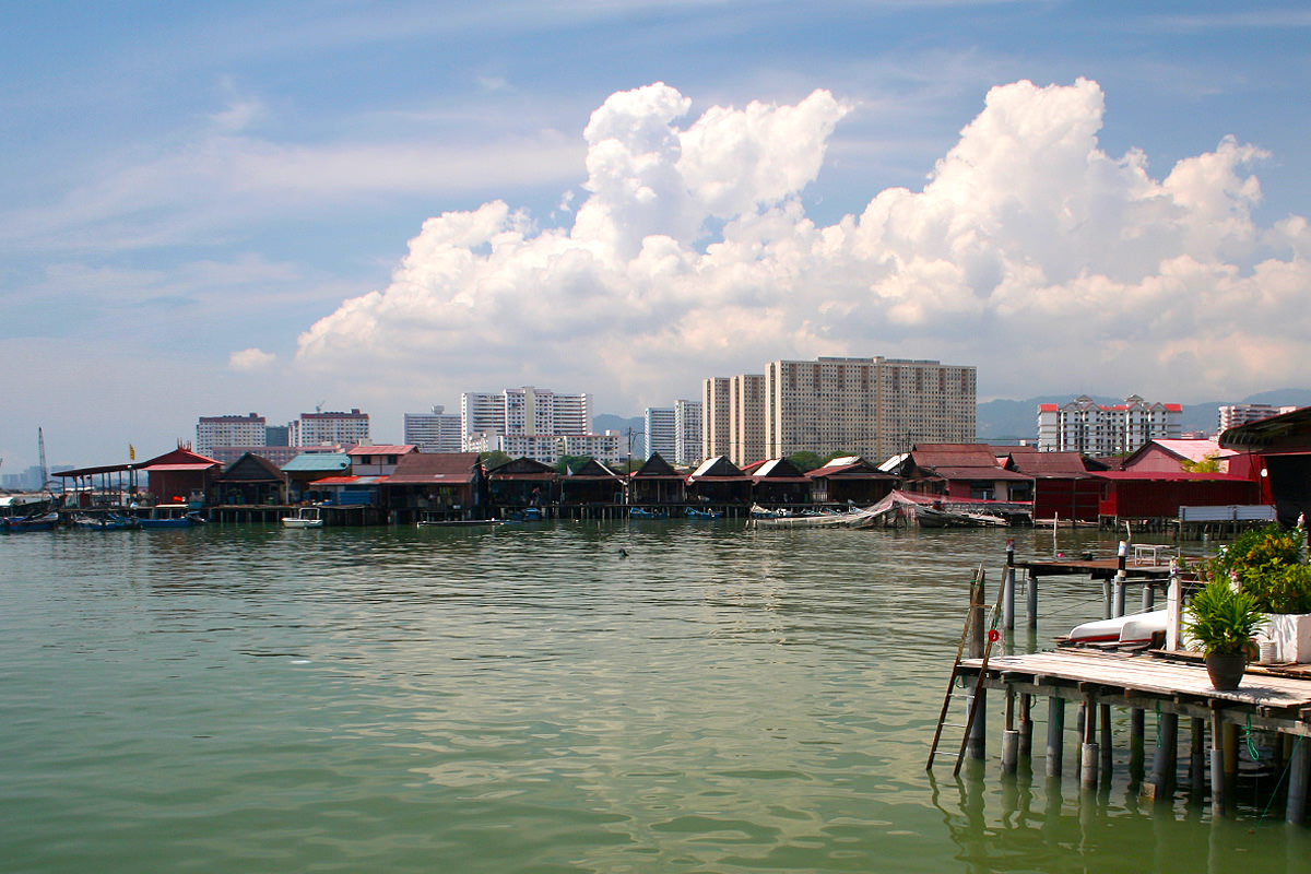 Clan Jetties Floating Village