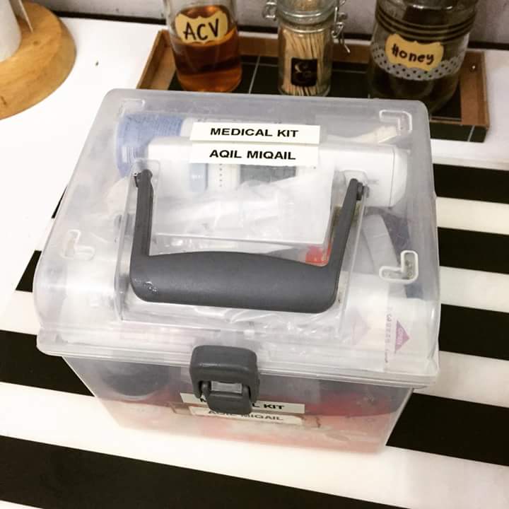 Beg kit perubatan kanak-kanak lengkap