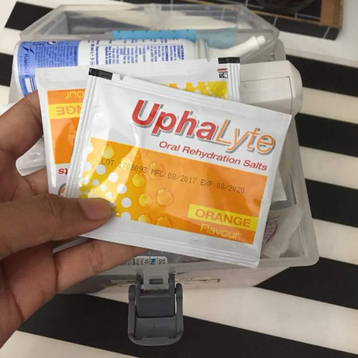 Sachet serbuk rehidrasi oral untuk cirit-birit