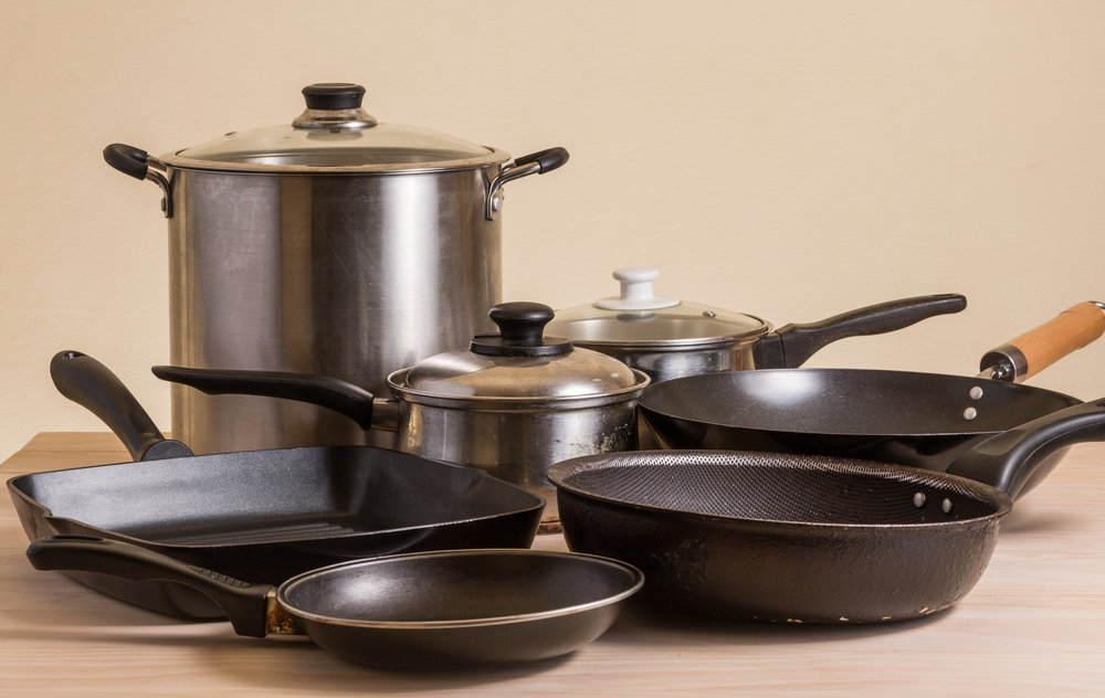 Periuk kukus untuk memasak di dapur