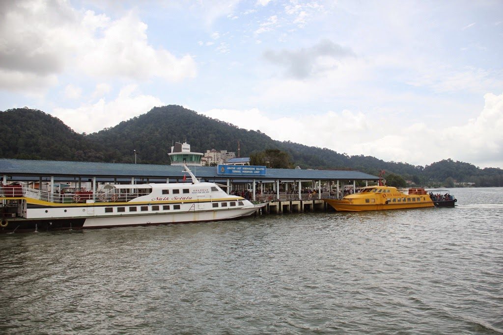 tempat menarik di lumut
