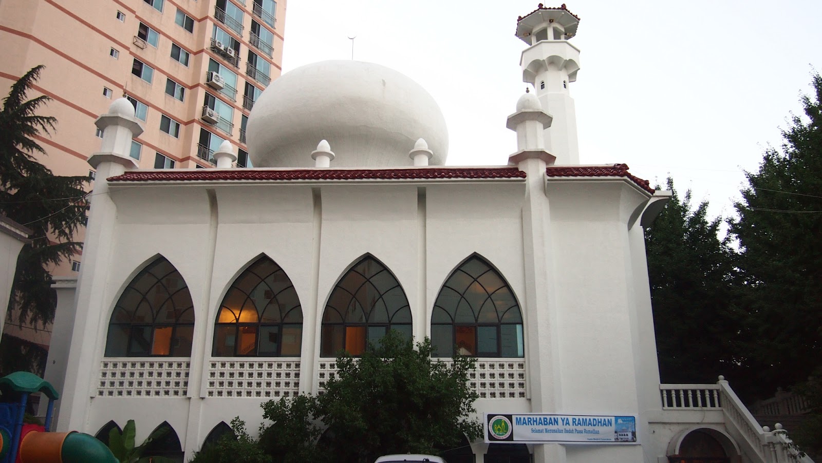 Masjid Al Fatah di Busan