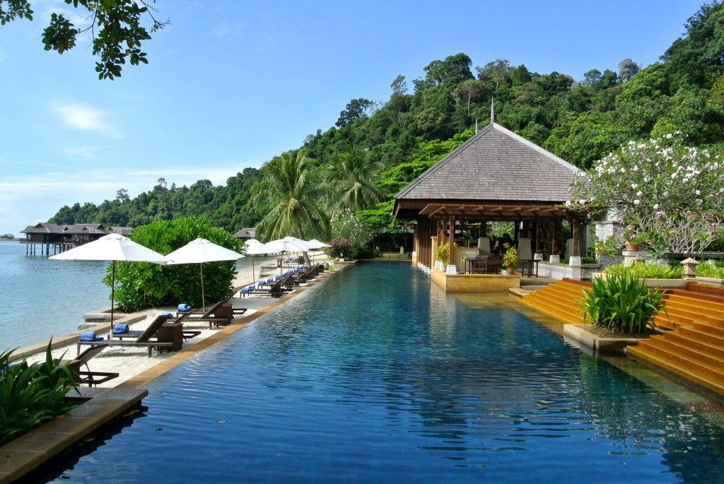 Pemandangan pantai Pulau Pangkor di Perak