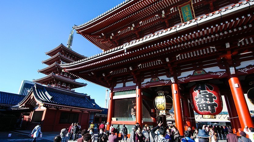 Kuil Sensoji bersejarah di Asakusa