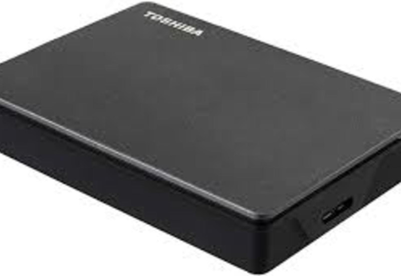 Cakera keras luaran portable Toshiba Canvio Gaming