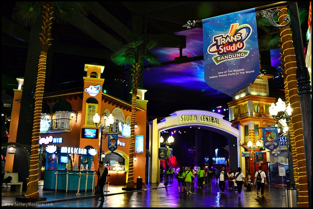 Taman tema Trans Studio Bandung