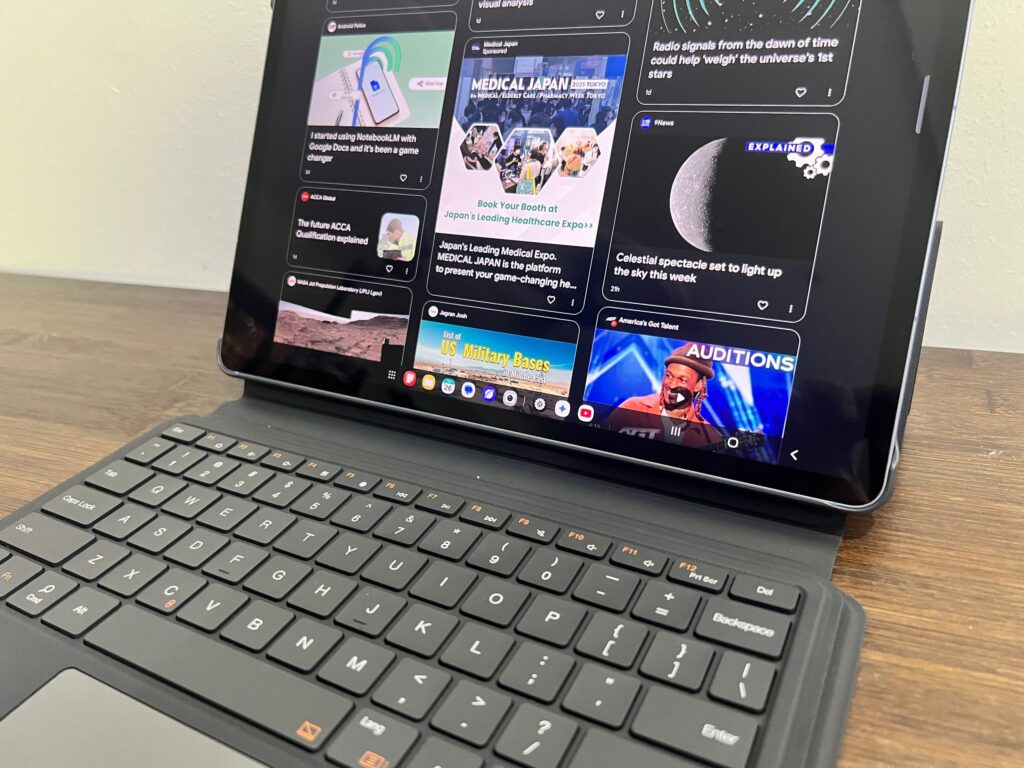 Samsung Galaxy Tab S10 FE+ memaparkan reka bentuk dan paparan skrin