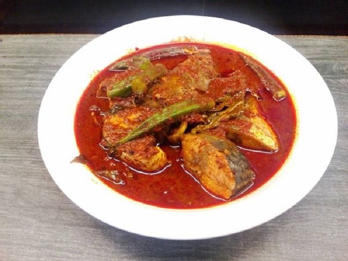 Asam pedas nyonya ikan tongkol