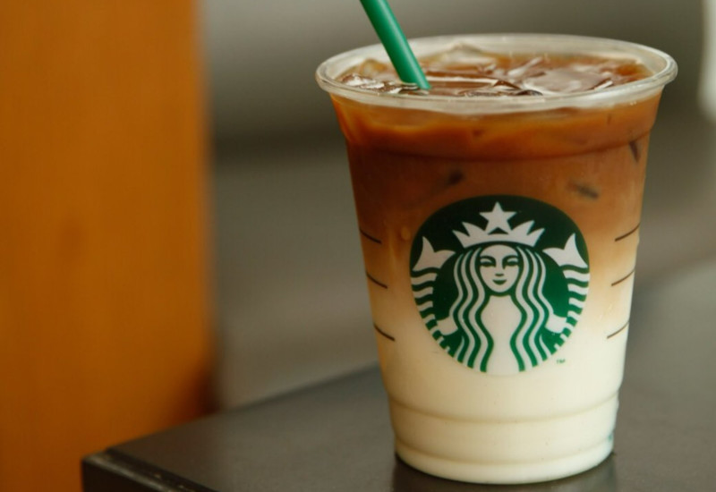 Asian Dolce Latte Frappuccino dengan susu pekat