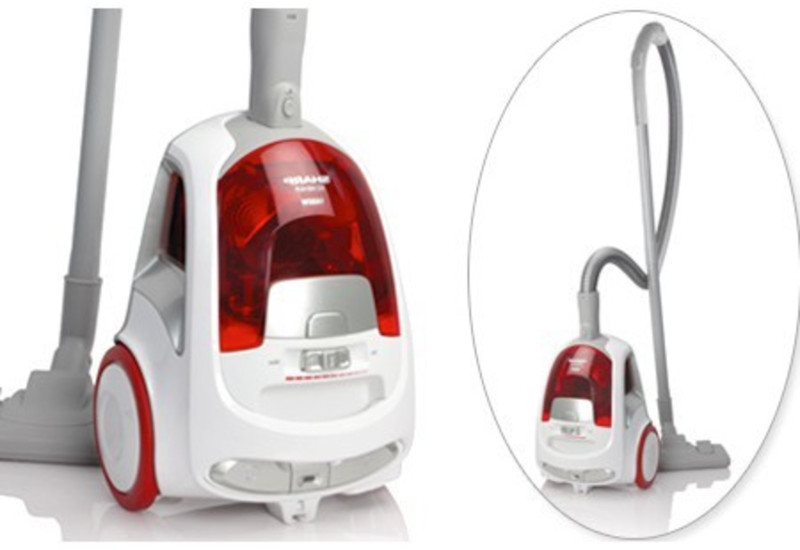 Sharp bagless vacuum cleaner 1600W