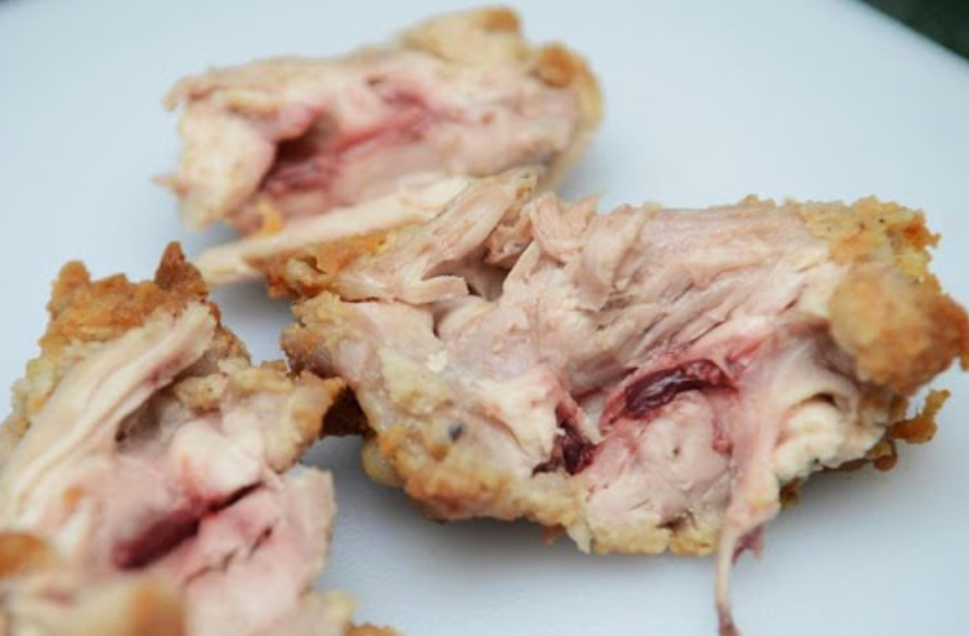 Gambar amaran bahaya makan ayam yang tidak cukup masak