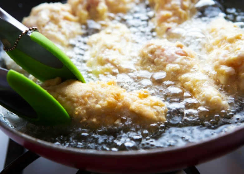 bahaya ayam mentah