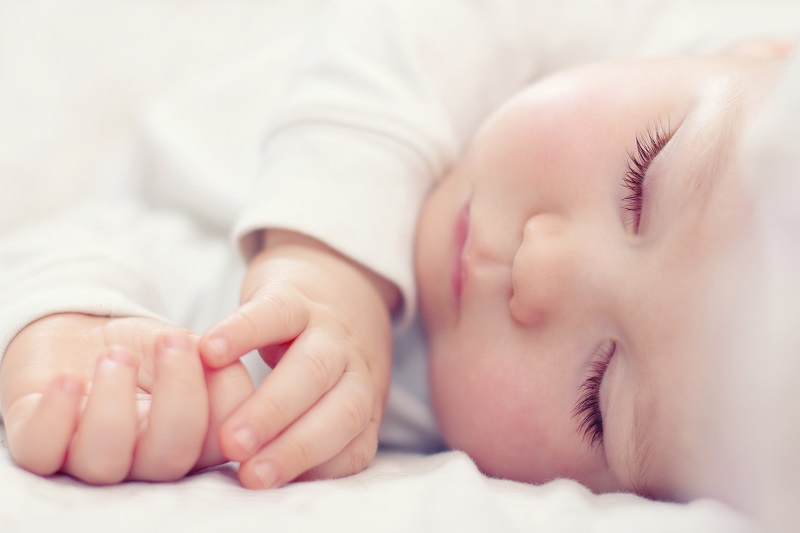 bayi tidur