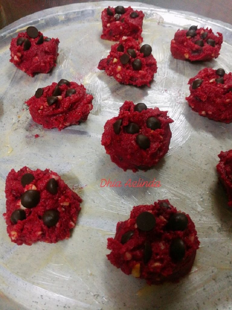biskut-red-velvet