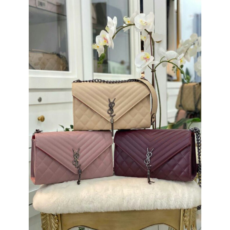 Beg tangan jenama popular untuk hadiah