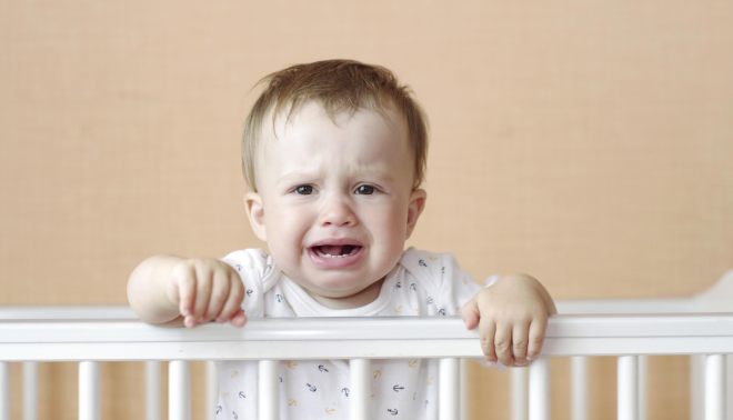Bayi mengalami kebimbangan pemisahan