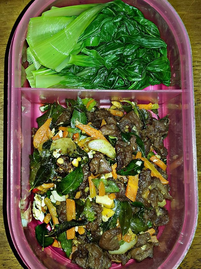 daging telur masin park choy rebus