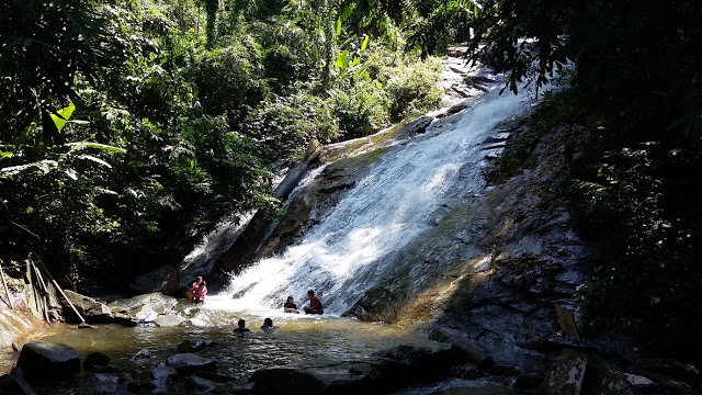 Air Terjun Gabai dengan kelopak air yang cantik
