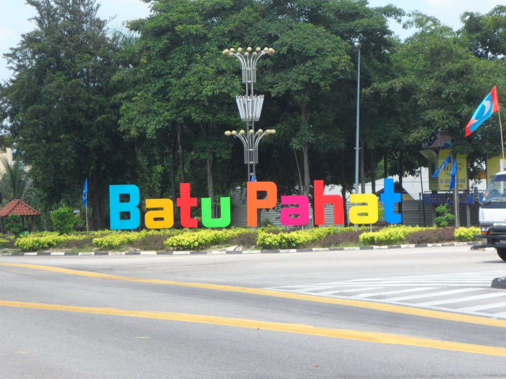 tempat menarik di batu pahat